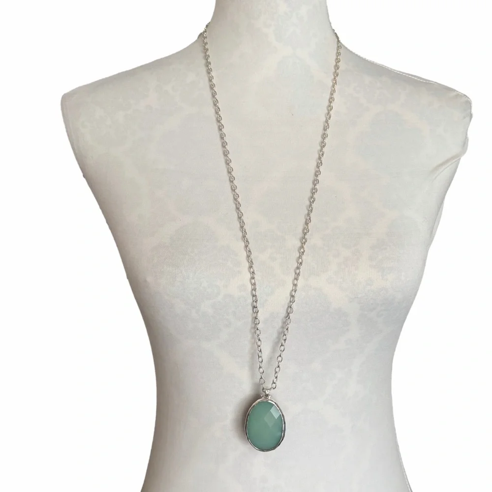 Stella & Dot Silver Sanibel Two Sided Stone Pendant Necklace Green / Labadorite